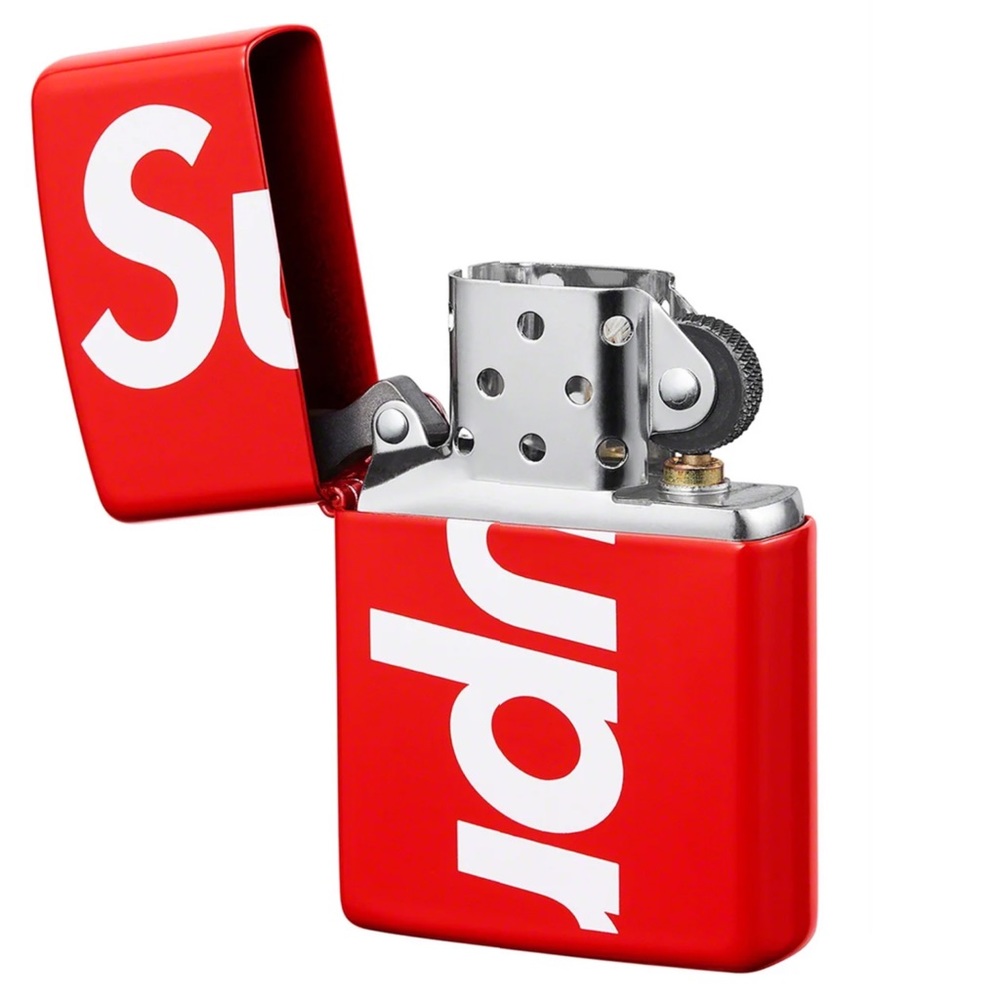 Supreme Zippo Lighter NWT